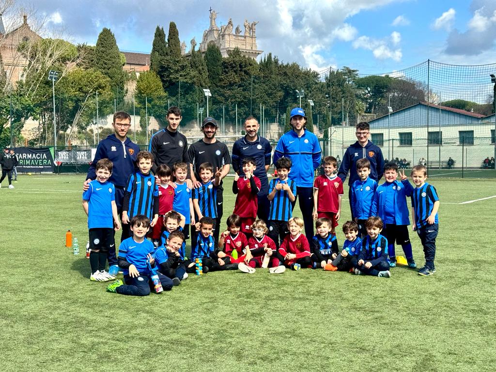 Sabato Di Calcio E Divertimento Per I Bambini Della Scuola Calcio Inter Della Romulea